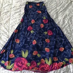 Lularoe dipped medium maxi roses